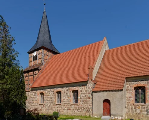 Dorfkirche Bargischow Dorfstraße 8, 17398 Bargischow