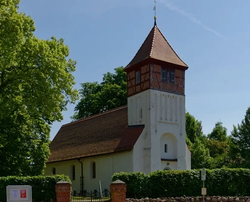 Dorfkirche Lüskow 17392 Butzow